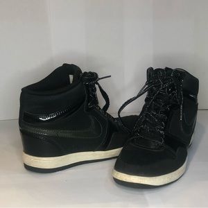 Nike force sky high black